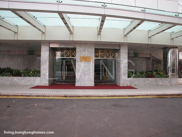 Renaissance Kowloon Hotel