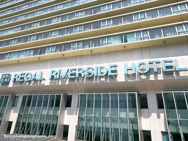 Regal Riverside Hotel