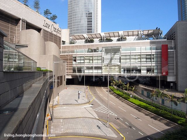 Four Seasons Hotel Hong Kong